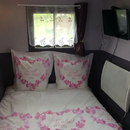 Couette-café Les Roulottes Des Songes De L'authie Boufflers